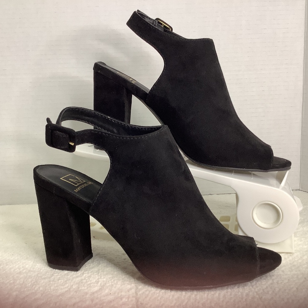 EUC Material Girl‎ Mbrittni black block heel peep toe suede heels size 7.5